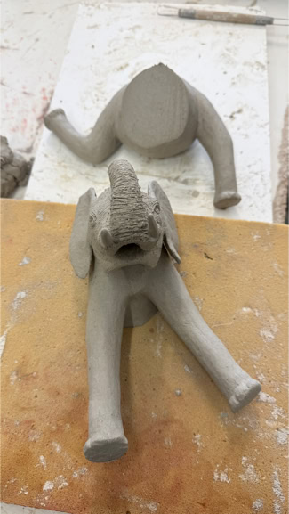 Sculpture d’Eric Picard, série Haut-relief en Afrique — 12