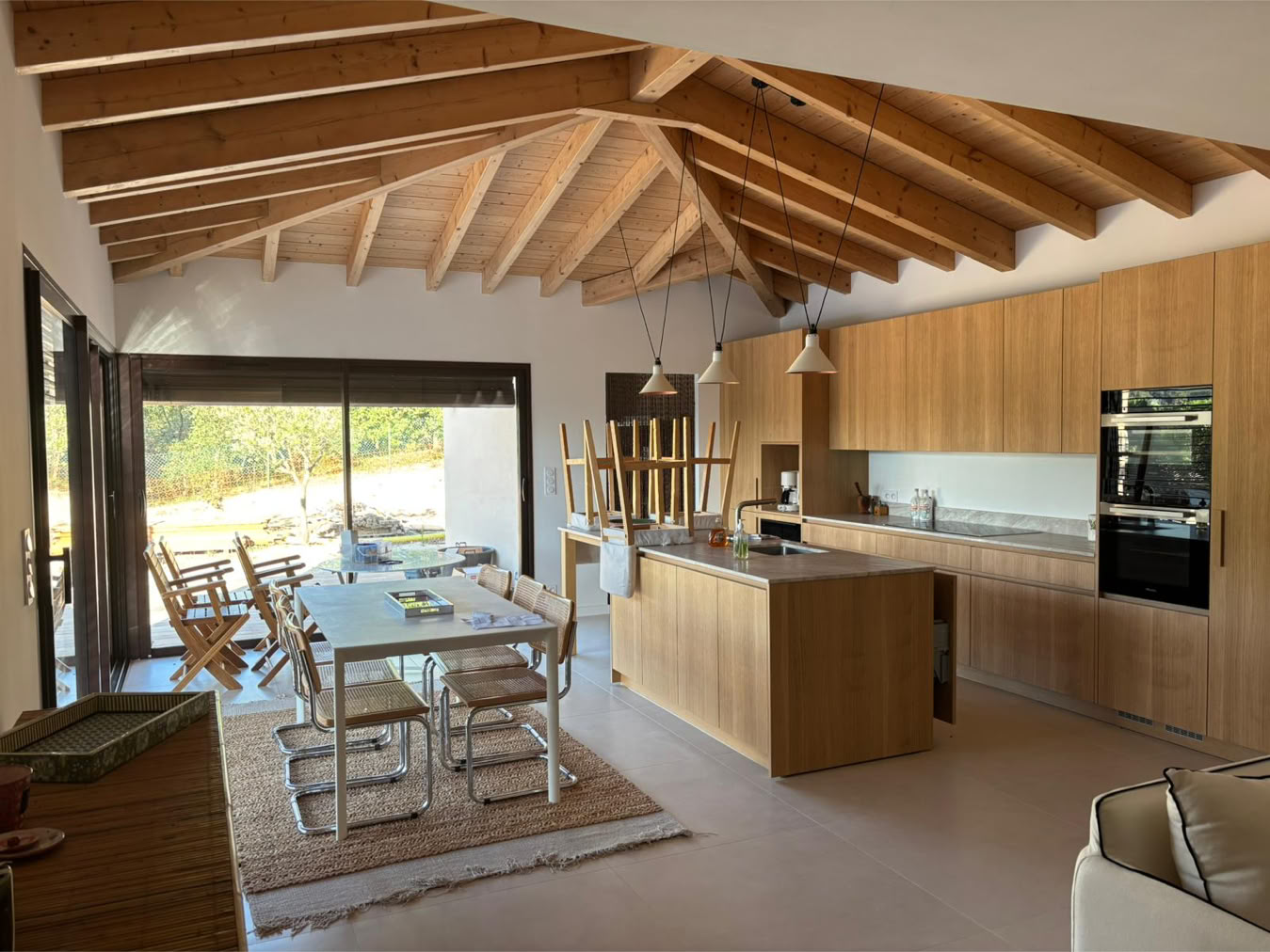 Maison contemporaine sur restanques, Plan-de-la-Tour (83120) — vue 3
